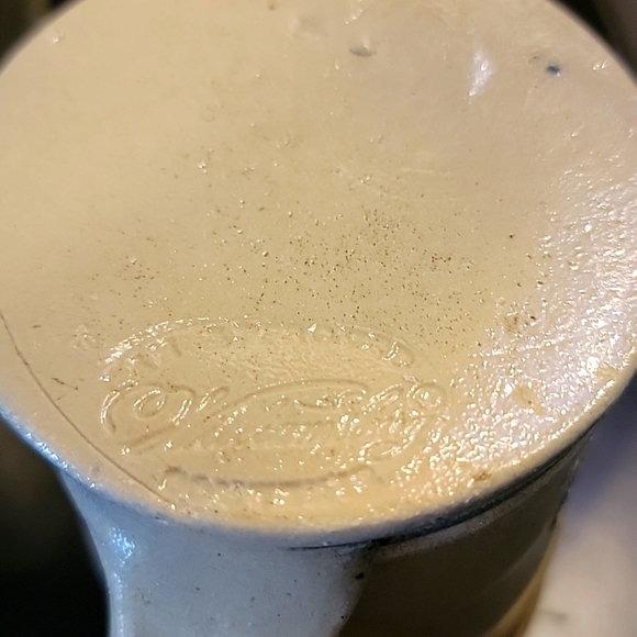 Williamsburg Salt Glazed Pottery Cups - Picture 3 of 5